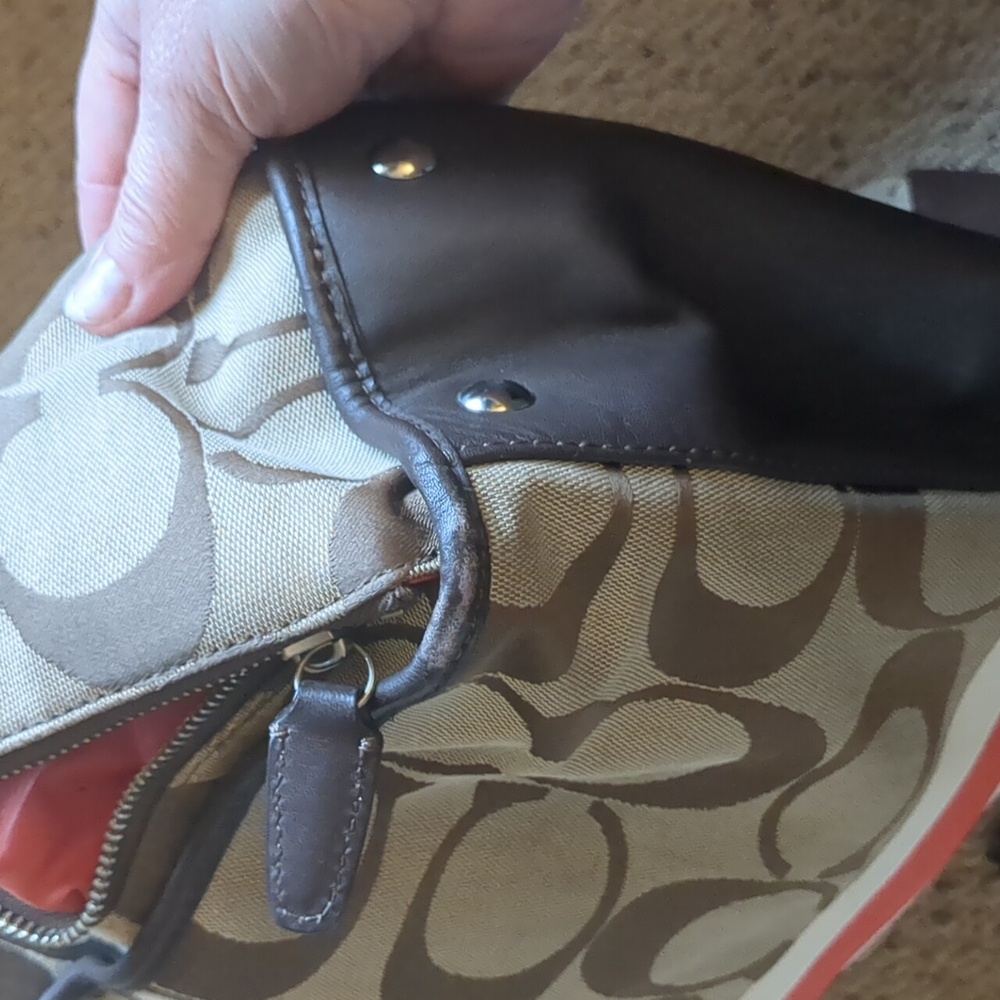 Coach diaper bag - Picture 7 of 8